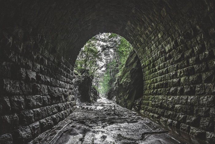 Ilustračný obrázok k článku Spája okresy aj ľudí: Slavošovský tunel vzbudzuje pozornosť už desaťročia