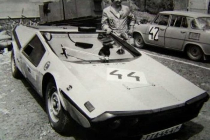 Ilustračný obrázok k článku Na Dobšinskom kopci aj víťazné auto spred 44 rokov